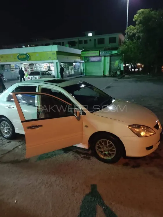 Mitsubishi Lancer 2005 for Sale in Islamabad Image-1