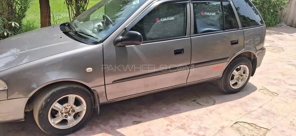 سوزوکی کلٹس 2010 for Sale in لاہور Image-1