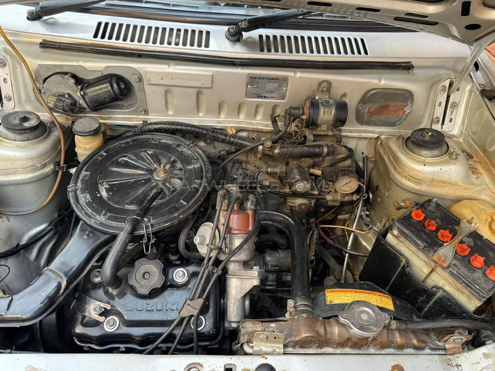 Suzuki Mehran 2005 for Sale in Rawalpindi Suzuki Mehran 2005 for Sale in Rawalpindi Image-9