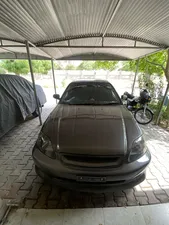 Honda Civic VTi Oriel 1.6 2000 for Sale