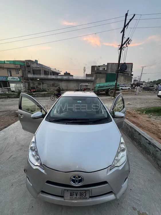 ٹویوٹا اکوا 2014 for Sale in اسلام آباد Image-1