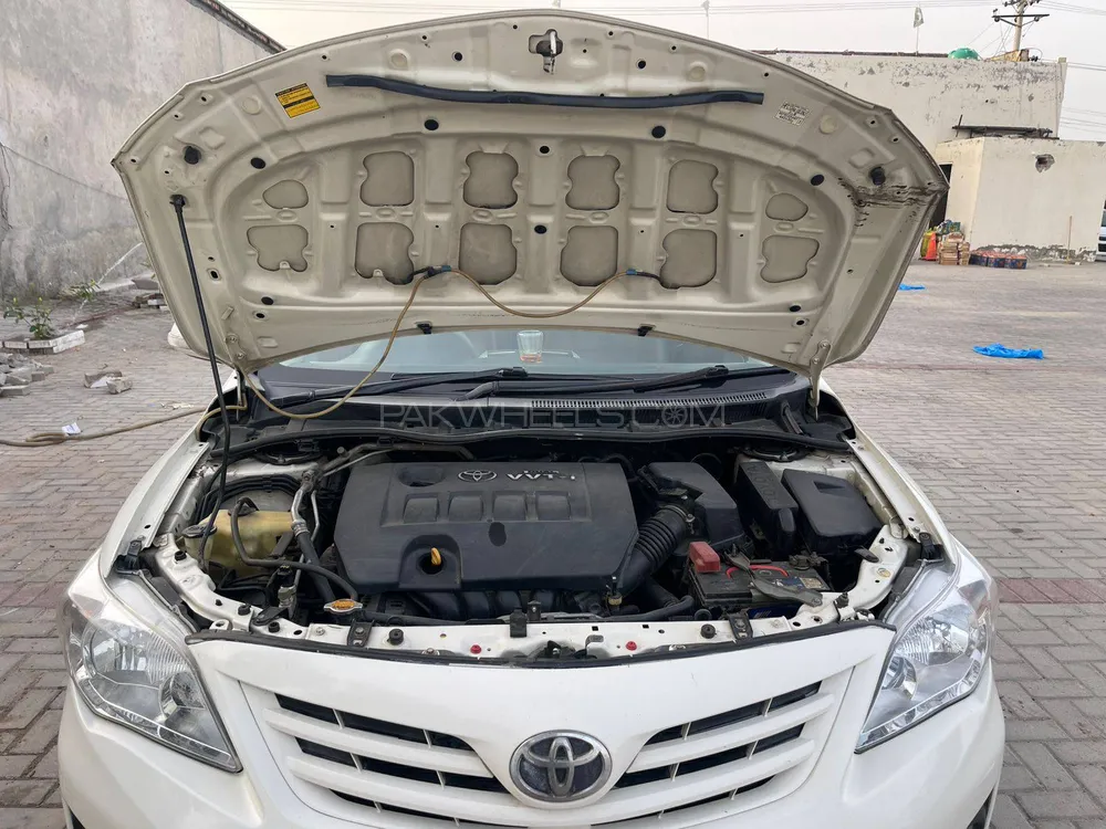 Toyota Corolla 2014 for Sale in Rahim Yar Khan Image-1