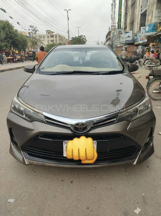 Toyota Corolla 2015 for Sale in Karachi Image-1