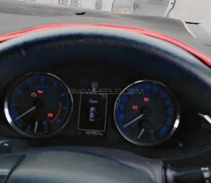 Toyota Corolla 2016 for Sale in Lahore Image-1