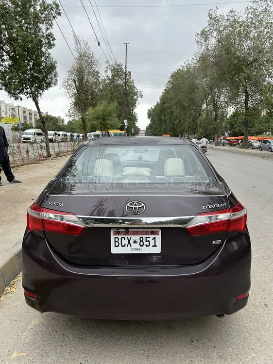 Toyota Corolla 2014 for Sale in Karachi Image-1