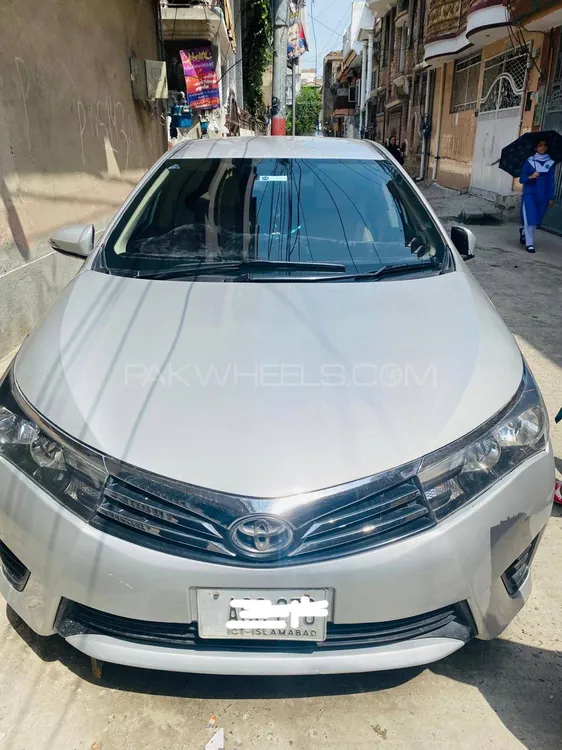 Toyota Corolla 2016 for Sale in Islamabad Image-1