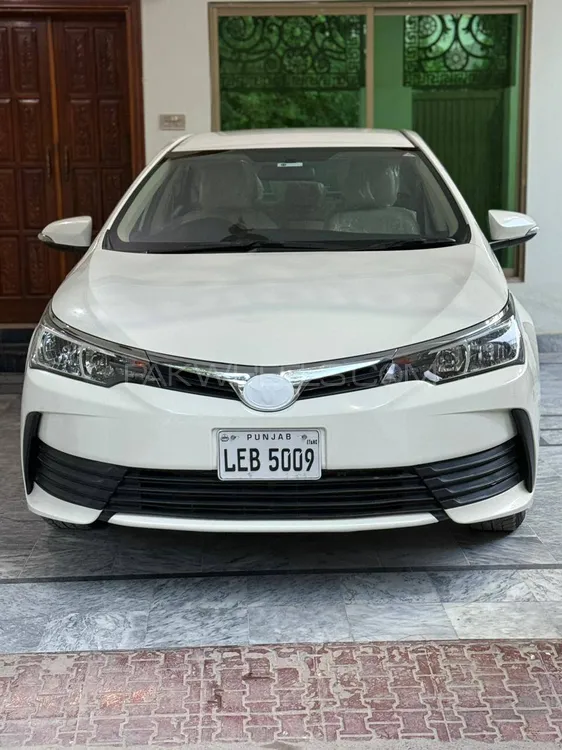 Toyota Corolla 2018 for Sale in Kamalia Image-1
