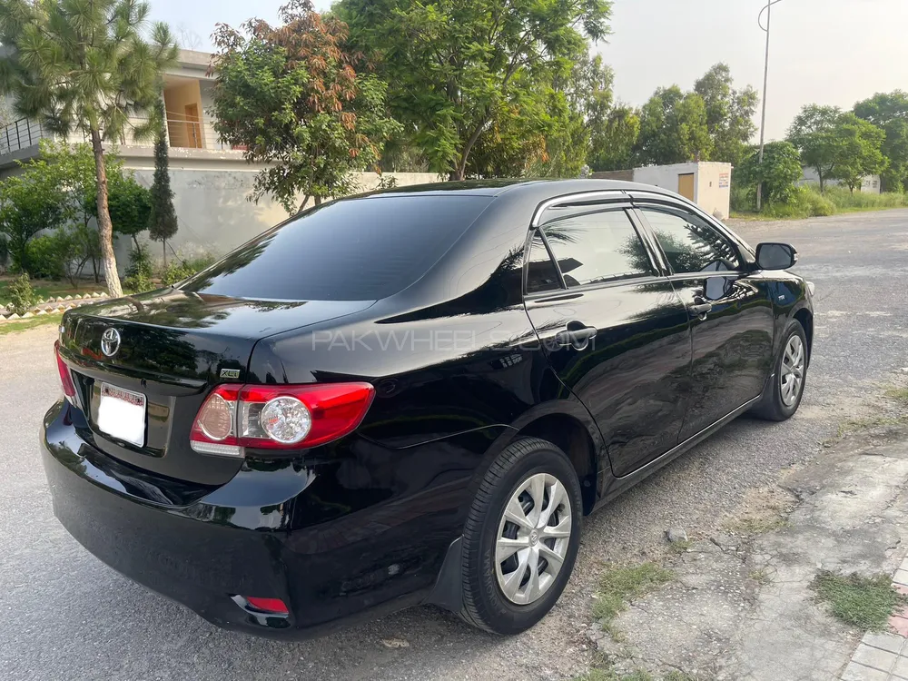 Toyota Corolla 2012 for Sale in Islamabad Image-1