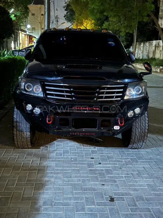 Toyota Hilux 2008 for Sale in Karachi Image-1