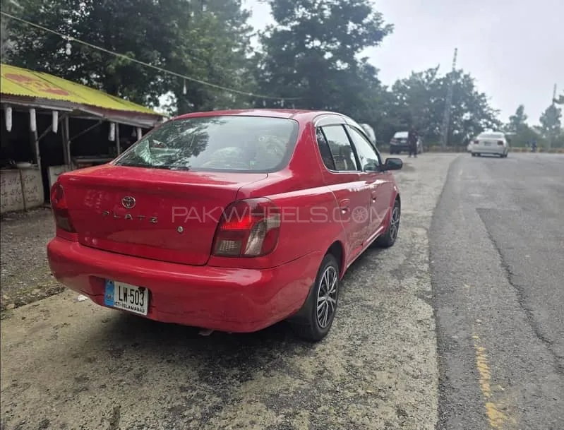 Toyota Platz 2002 for Sale in Peshawar Image-1