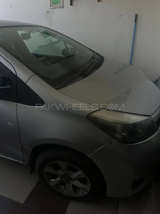 Toyota Vitz 2014 for Sale in Gujranwala Image-1
