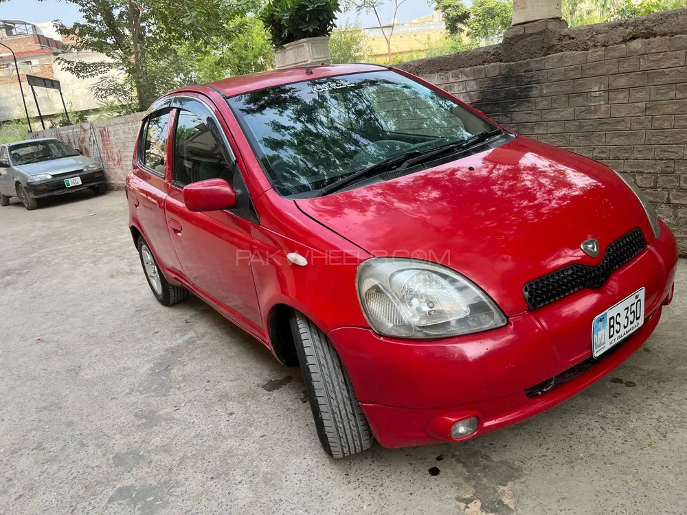 Toyota Vitz 2001 for Sale in Peshawar Image-1