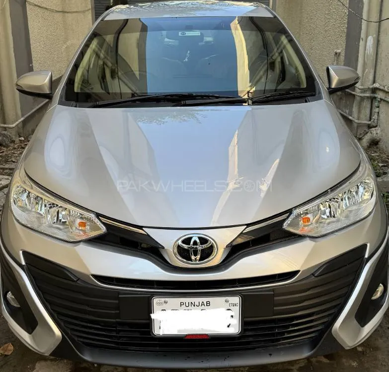 Toyota Yaris Sedan 2023 for Sale in Lahore Image-1