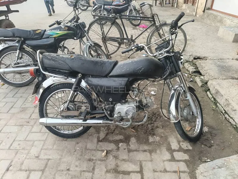 Honda CD 70 2017 for Sale Image-1