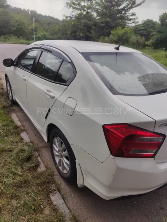 Honda City 2015 for Sale in Islamabad Image-1