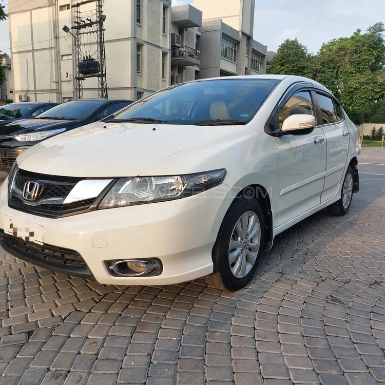 Honda City 2018 for Sale in Islamabad Image-1