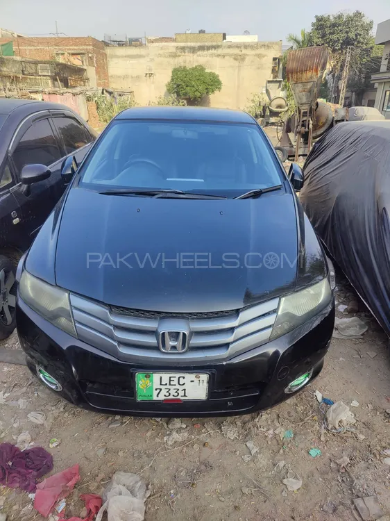 Honda City 2011 for Sale in Lahore Image-1