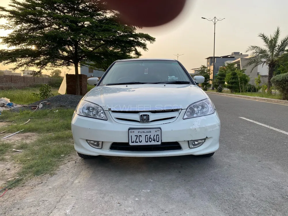 Honda Civic 2004 for Sale in Faisalabad Image-1