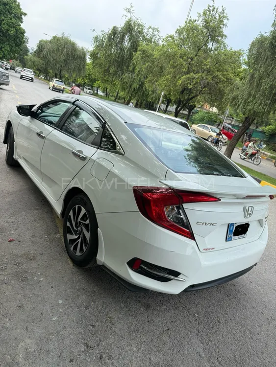 Honda Civic 2018 for Sale in Islamabad Image-1