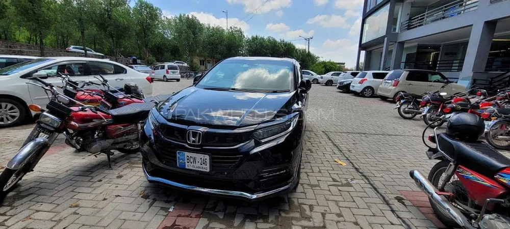 Honda Vezel 2019 for Sale in Islamabad Image-1