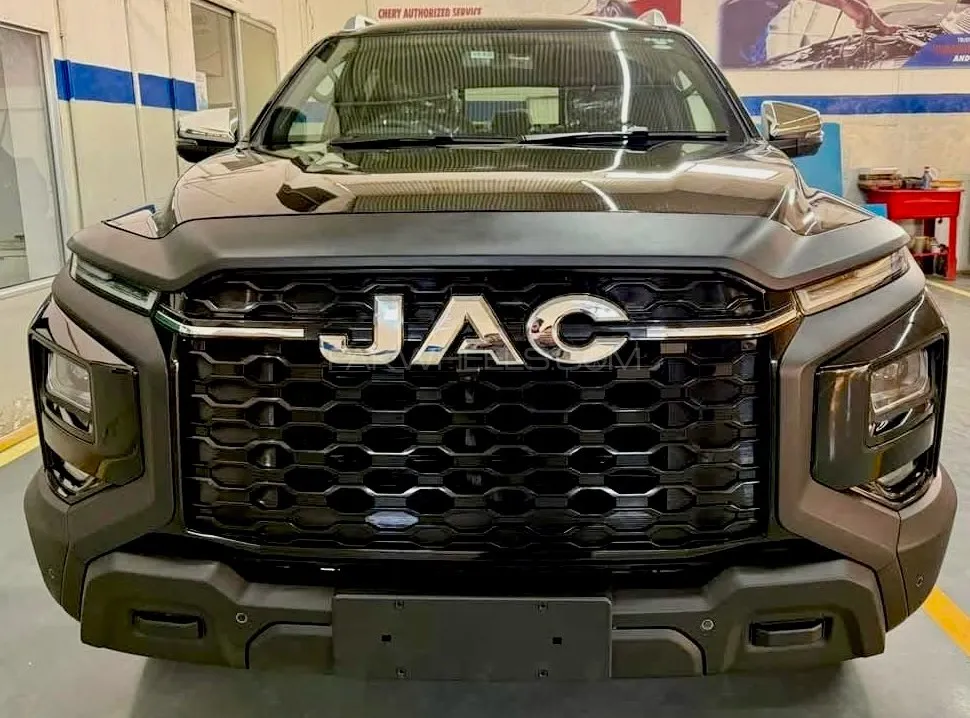 JAC T9 2025 for Sale in Sialkot Image-1