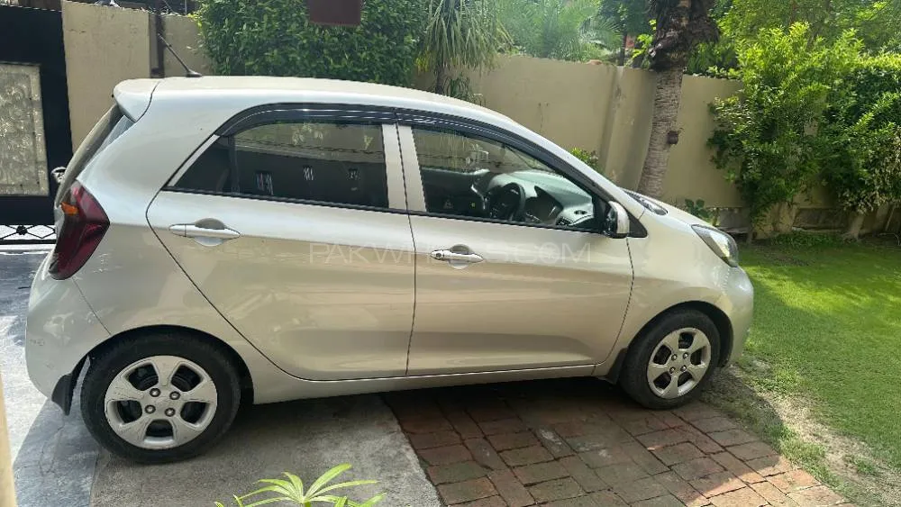 KIA Picanto 2022 for Sale in Lahore Image-1
