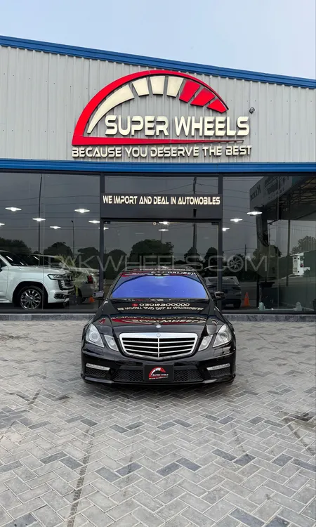 Mercedes Benz E Class 2011 for Sale in Lahore Image-1