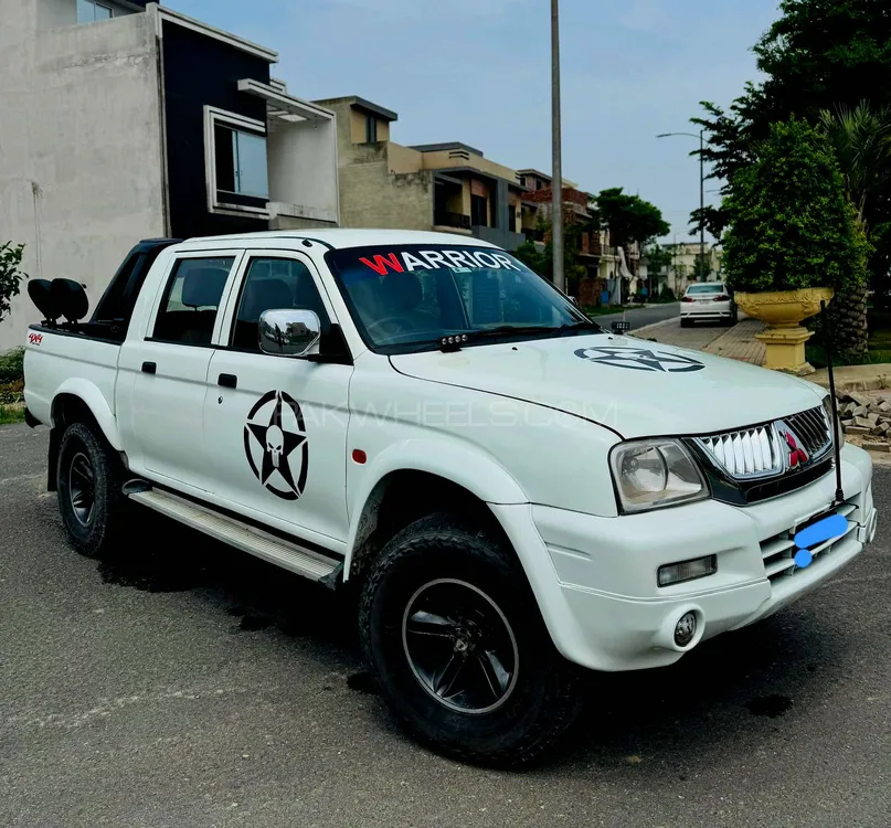 Mitsubishi L200 2006 for Sale in Lahore Image-1