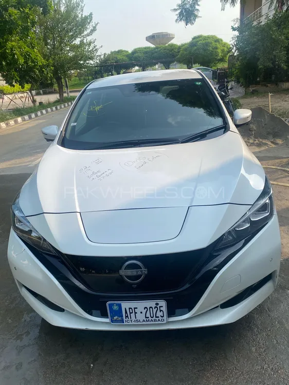نسان لیف 2023 for Sale in اسلام آباد Image-1