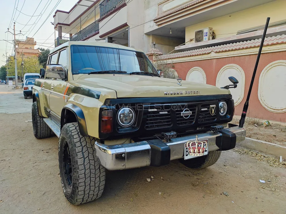 Nissan Safari 1990 for Sale in Karachi Image-1