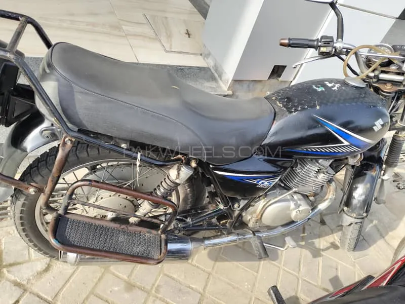 Suzuki GS 150 2015 for Sale Image-1