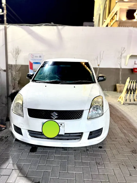 Suzuki Swift 2011 for Sale in Lahore Image-1