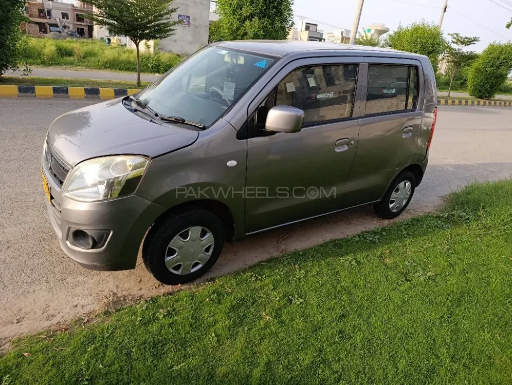 Suzuki Wagon R 2017 for Sale in Lahore Image-1
