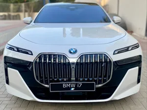 BMW 7 Series i7 xDrive50 M Sport 2025 for Sale