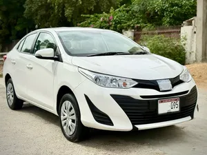 Toyota Yaris Sedan GLI CVT 1.3 2024 for Sale
