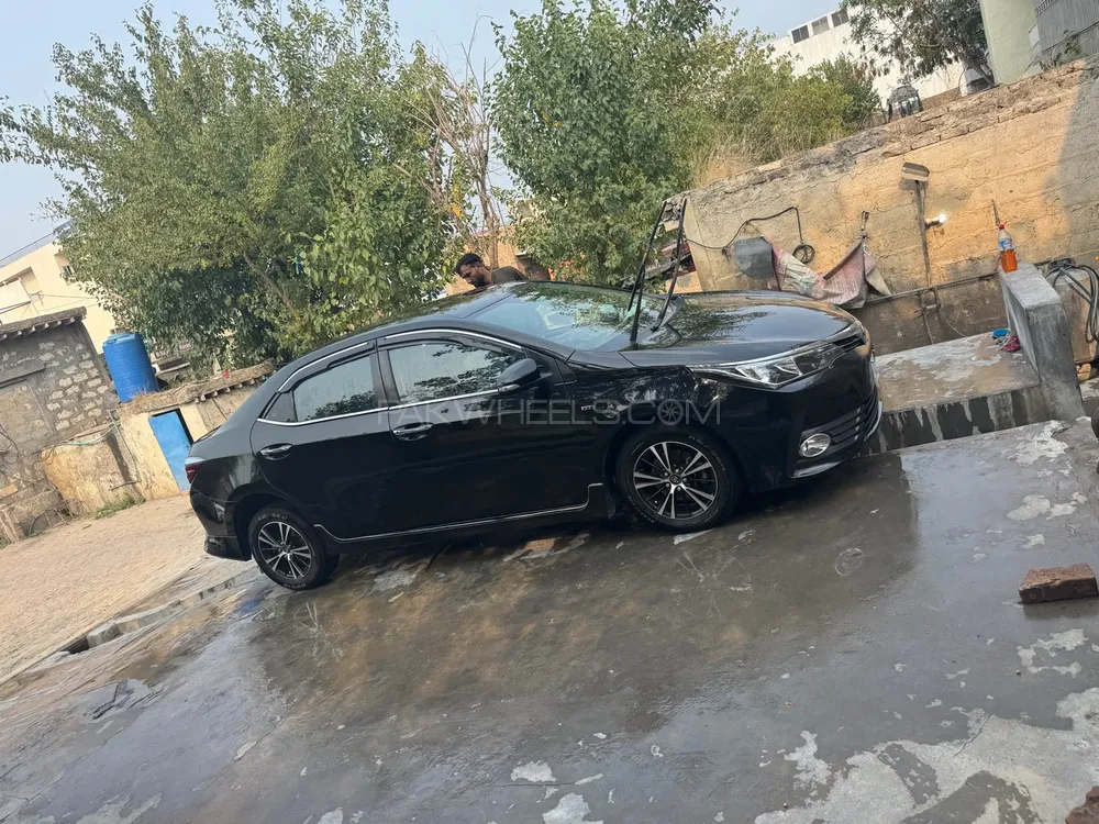 Toyota Corolla 2015 for Sale in Jhelum Image-1