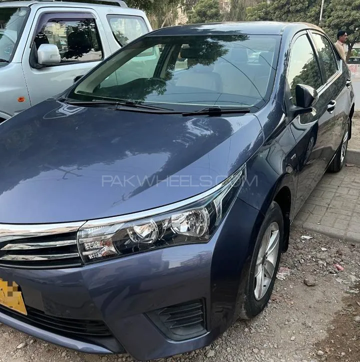 Toyota Corolla 2016 for Sale in Karachi Image-1