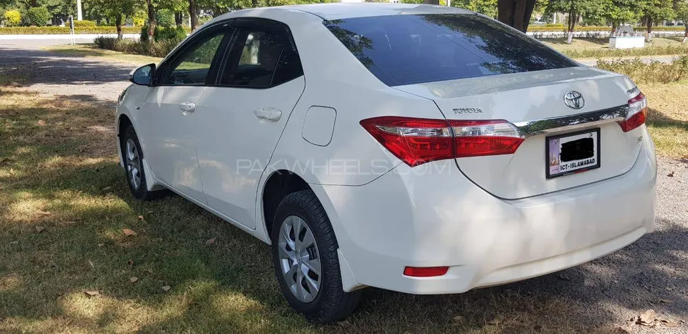 Toyota Corolla 2018 for Sale in Lahore Image-1