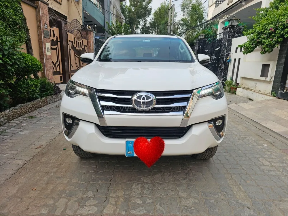ٹویوٹا فورچیونر 2020 for Sale in سیالکوٹ Image-1