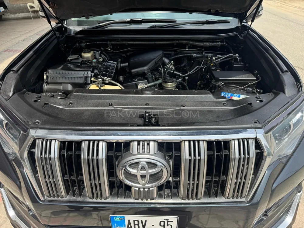 Toyota Prado 2011 for Sale in Lahore Toyota Prado 2011 for Sale in Lahore Image-15