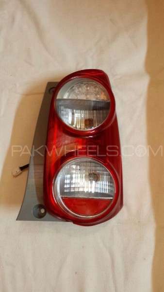 BACK LIGHT PASSO RED PAIR (1 Left and 1 Right) Image-1