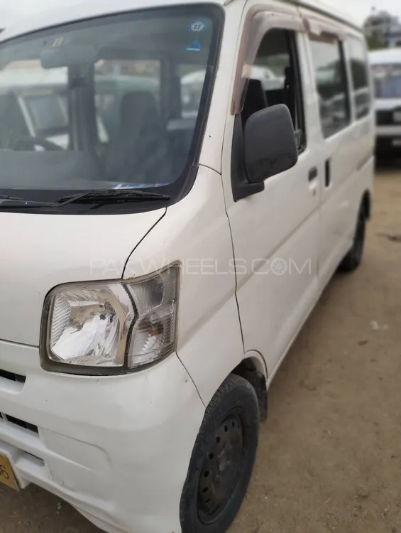 Daihatsu Hijet 2011 for Sale in Karachi Image-1