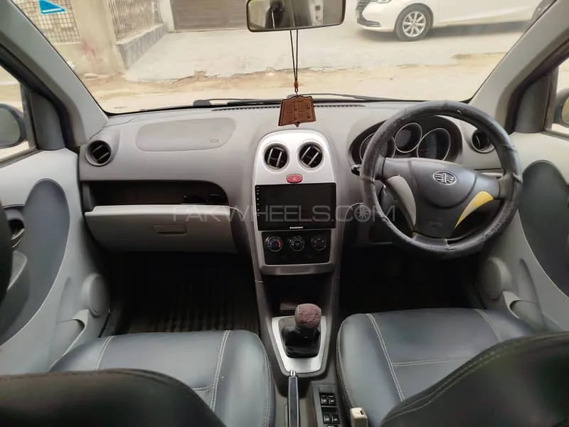 FAW V2 2014 for Sale in Karachi Image-1