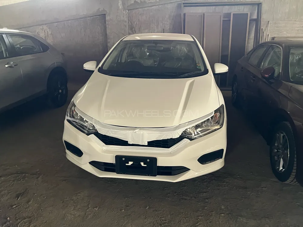 Honda City 2025 for Sale in Lahore Image-1