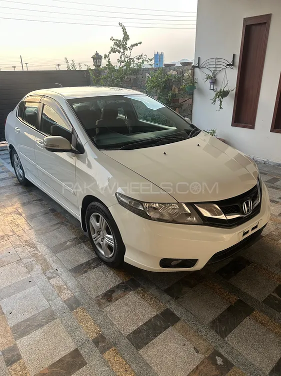 Honda City 2018 for Sale in Islamabad Image-1