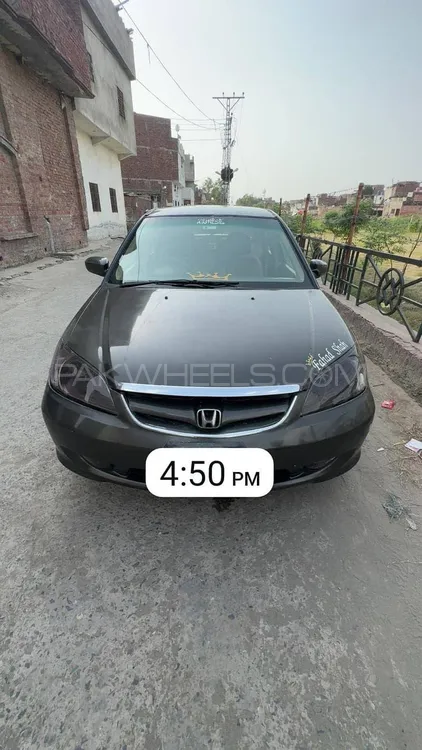 Honda Civic 2005 for Sale in Lahore Image-1