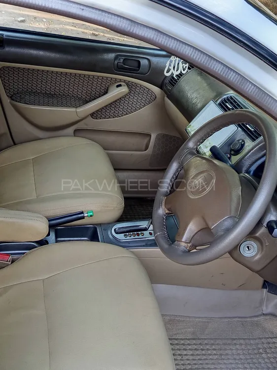 Honda Civic 2005 for Sale in Multan Image-1