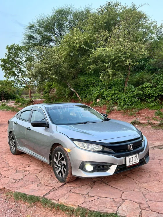 Honda Civic 2017 for Sale in Islamabad Image-1