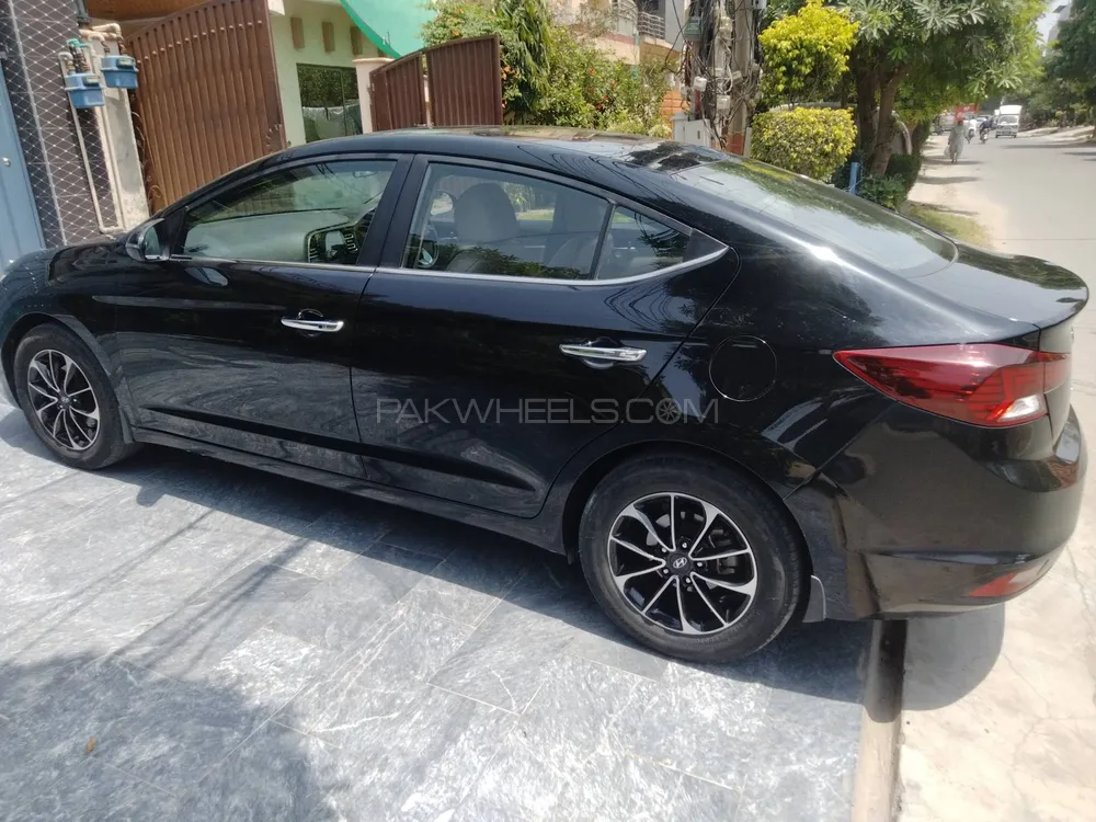 Hyundai Elantra 2022 for Sale in Lahore Image-1