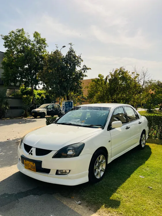 Mitsubishi Lancer 2005 for Sale in Lahore Image-1